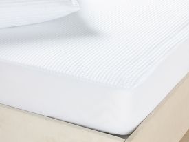 Deluxe 3D Waterproof For One Person Mattress Pad 140X200 + 30 Cm White
