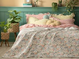 Wild Forest King Size Multi-Purposed Quilt 240x220 cm Pink