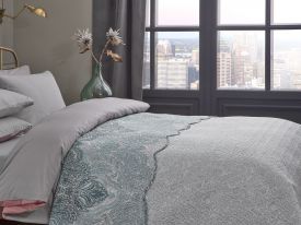 Urban Floral Multipurpose Bedspread Double Size 200x220 Cm Celadon