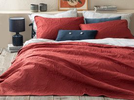 Easton Multipurpose For One Person Bed Quilt Set 160x220 Cm Claret Red