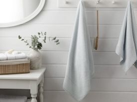 Pure Basic Bath Towel 100x150 Cm White