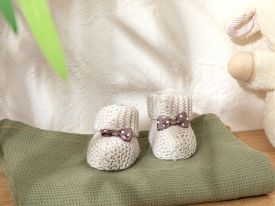 Soft Crochet Bowtie Baby Socks 6-12 Age Beige