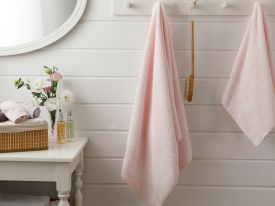 Pure Basic Bath Towel 70x140 Cm Pink