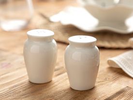 Felice Porcelain Salt And Pepper Shak 5.4x5.4x7.4 Cm White