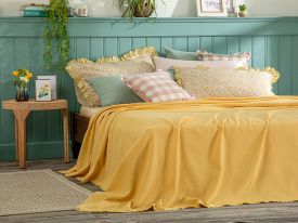 Elegancy Scalloped King Size Summer Blanket 240X220 Cm Yellow