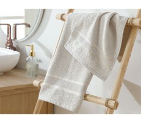 Shiny Stripe Towel Set with 2 Pcs Box 30x45-50x80 Cm Ecru