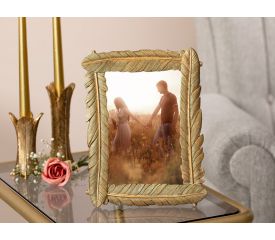 Pretty Romance Frame 18.3x23.5x1.8 Cm Gold