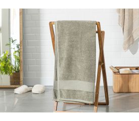 Deluxe Cottony Bath Towel 90x150 Cm Light Green