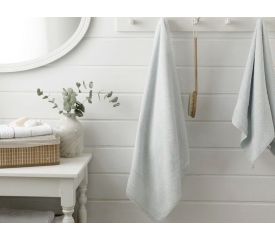 Pure Basic Bath Towel 70x140 Cm White